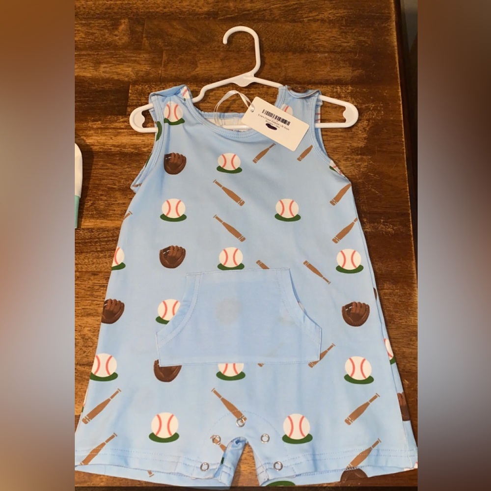 Evies Closet brand. NWT. 18m. $40